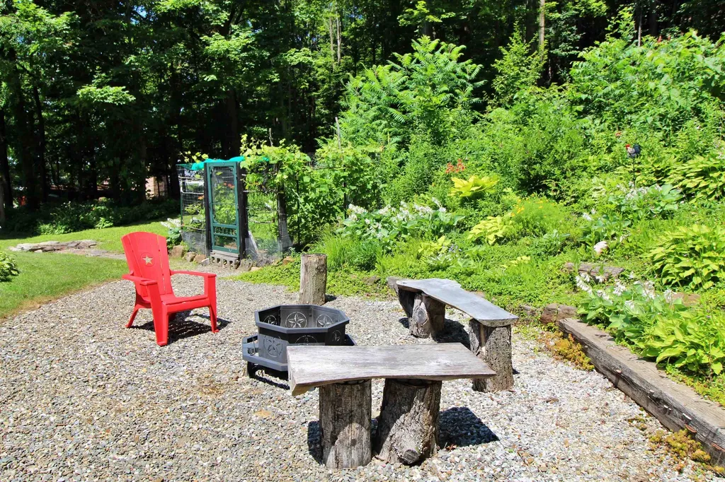 387 St. Albans Road Swanton VT 05488