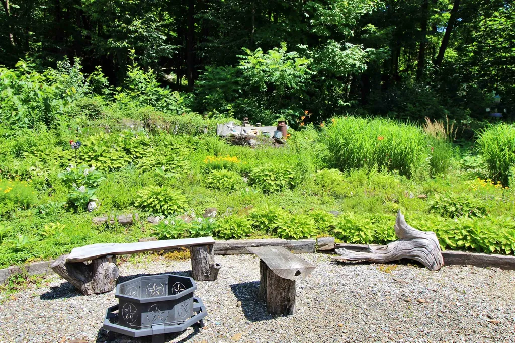 387 St. Albans Road Swanton VT 05488