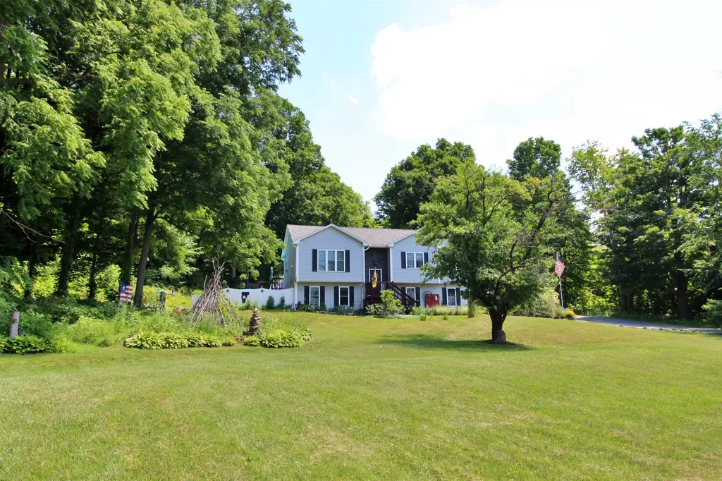 387 St. Albans Road Swanton VT 05488
