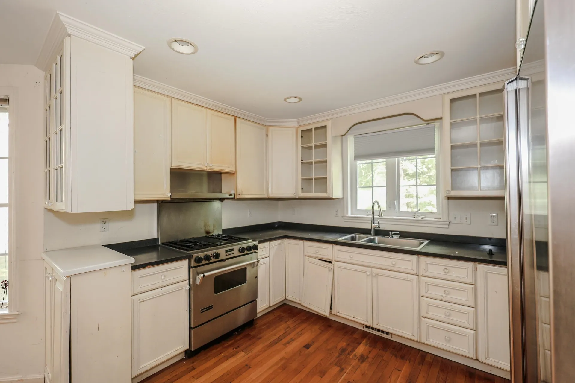 17 Glencliff Way Nashua NH 03063