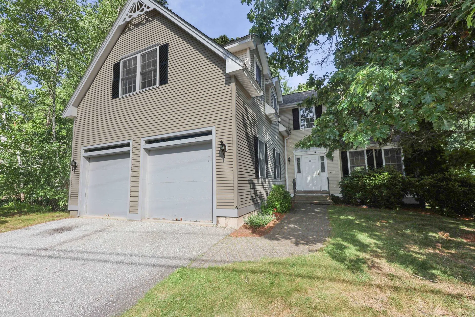 17 Glencliff Way Nashua NH 03063