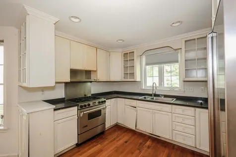 17 Glencliff Way Nashua NH 03063