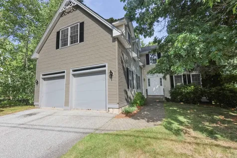 17 Glencliff Way Nashua NH 03063