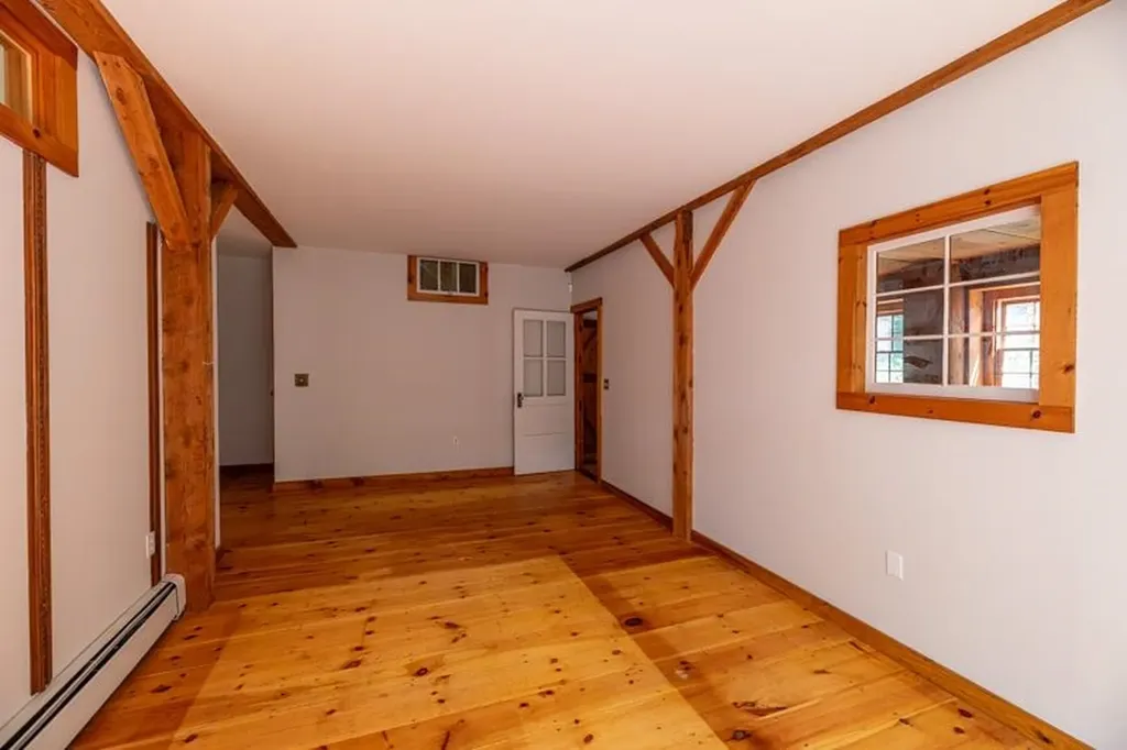 2734 Mad Tom Road Dorset VT 05253