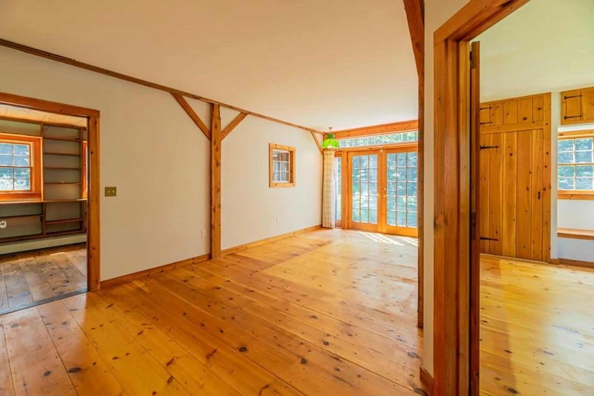2734 Mad Tom Road Dorset VT 05253