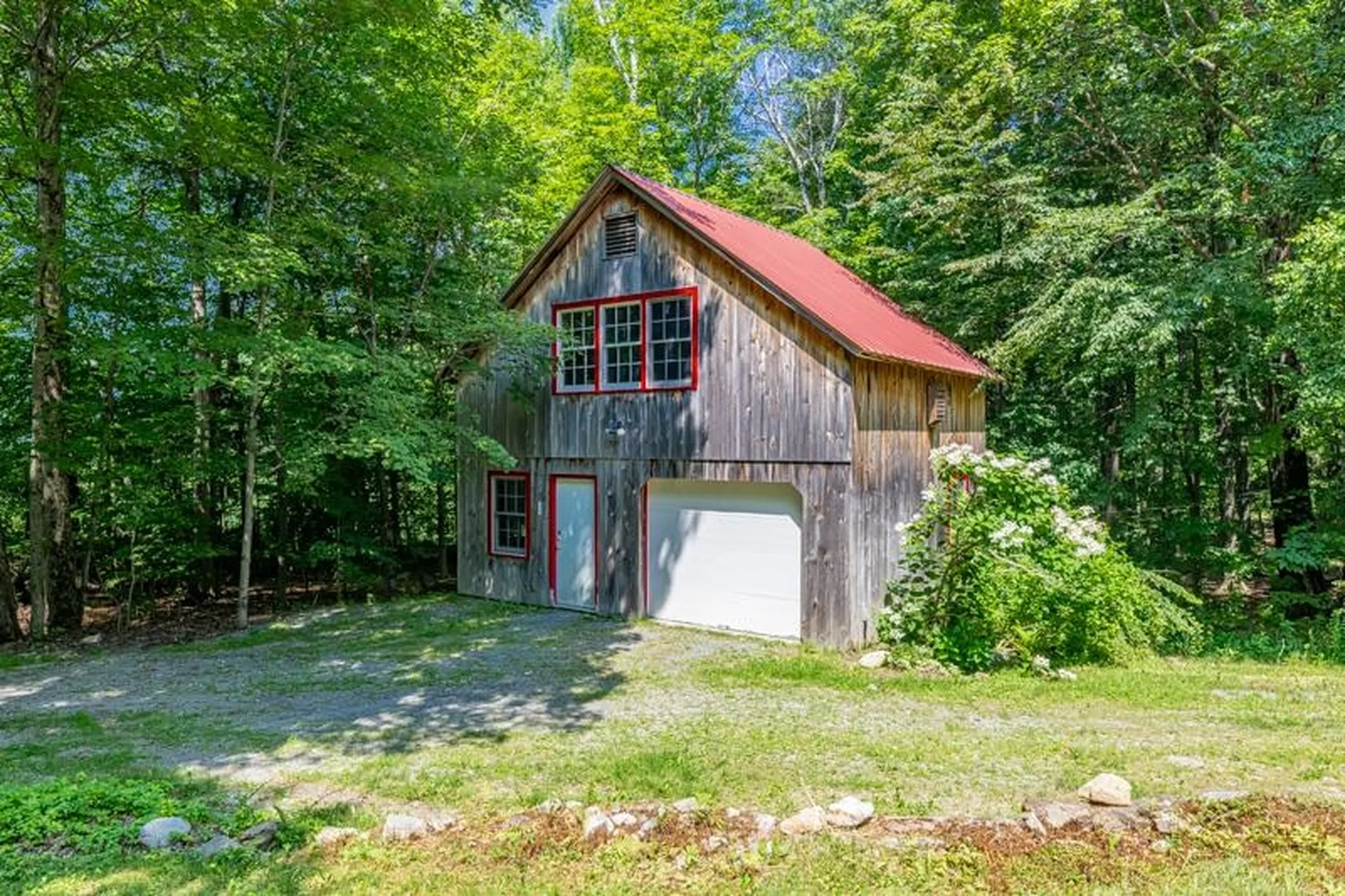 2734 Mad Tom Road Dorset VT 05253