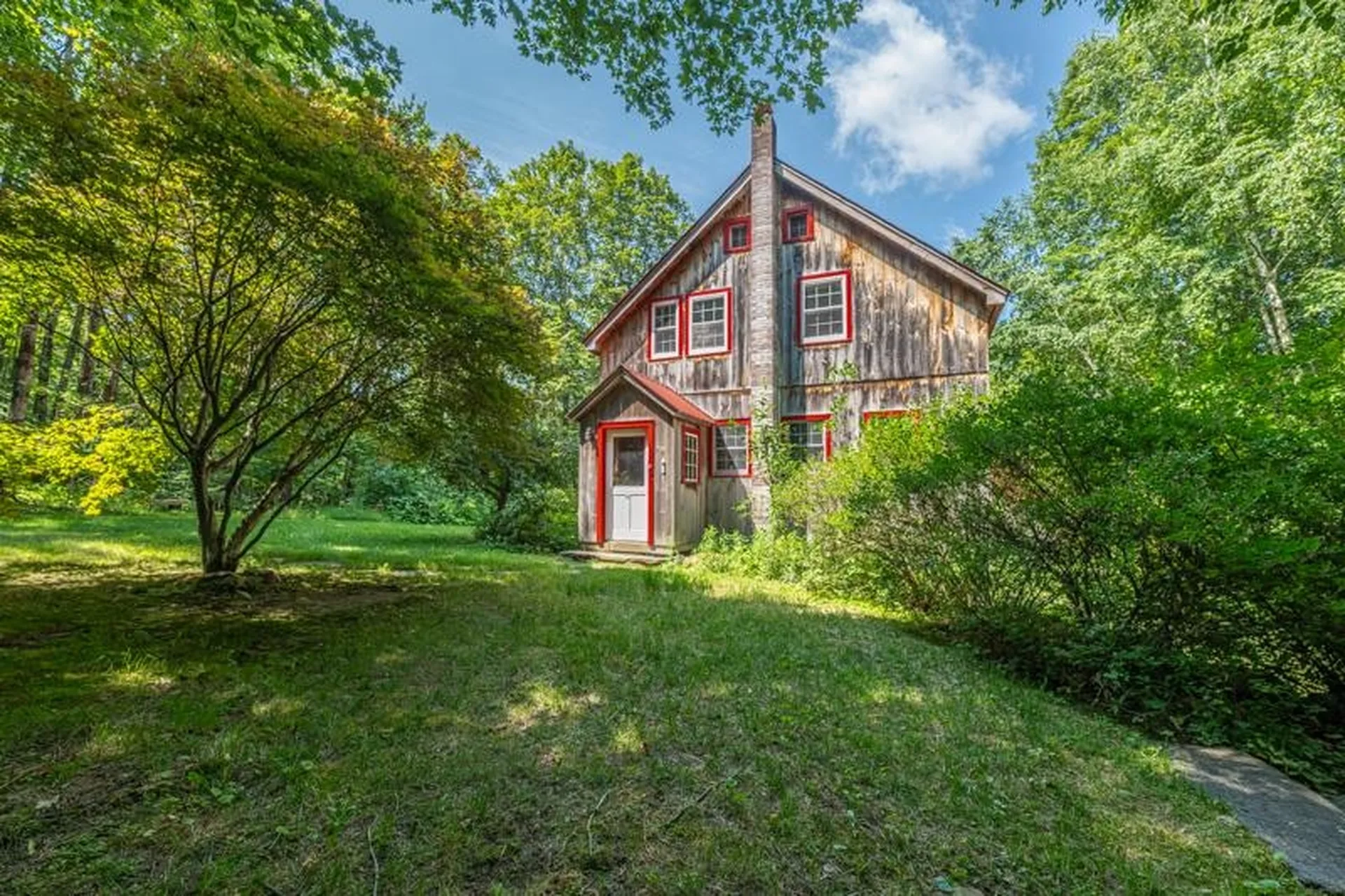 2734 Mad Tom Road Dorset VT 05253