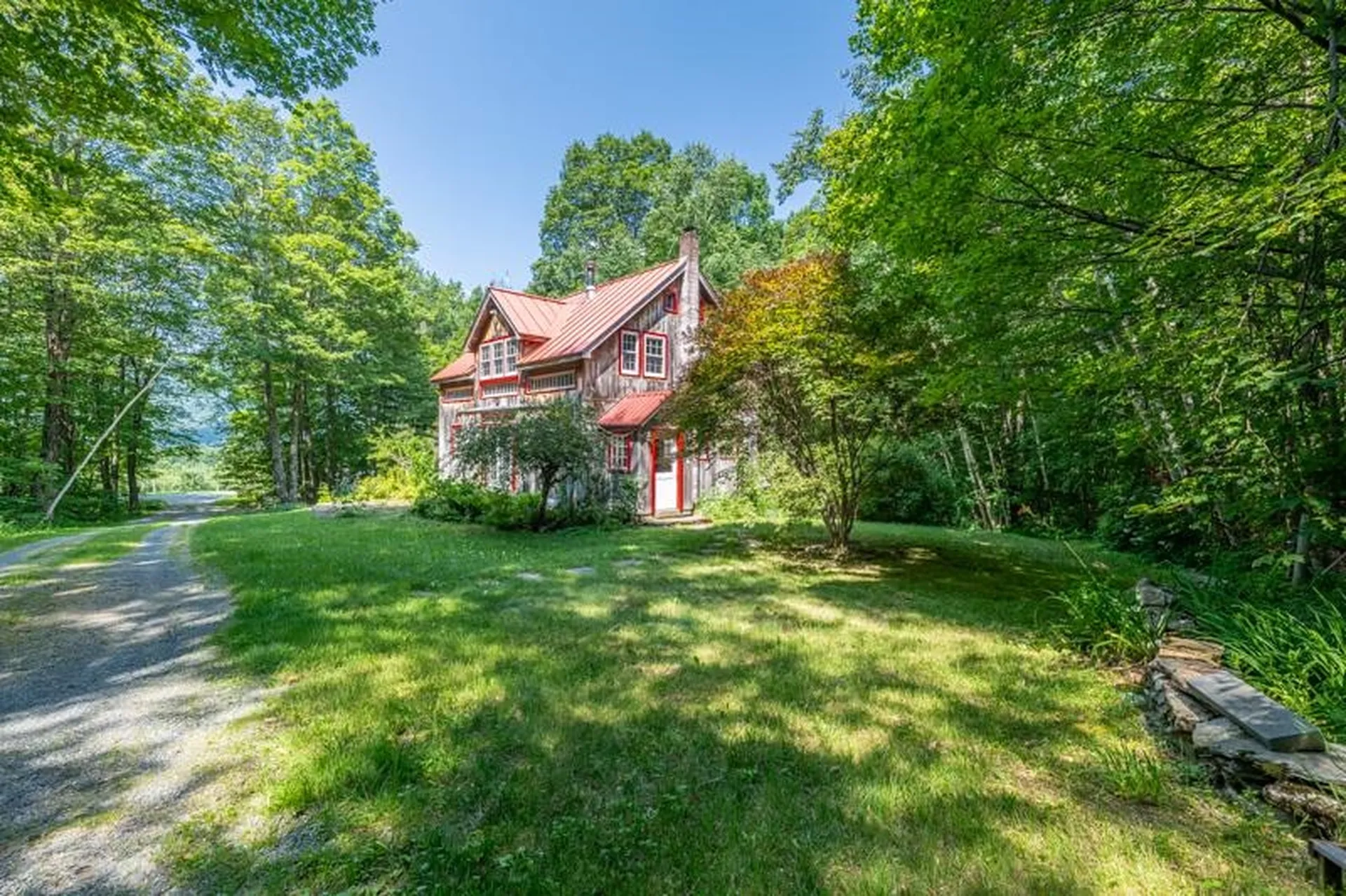 2734 Mad Tom Road Dorset VT 05253