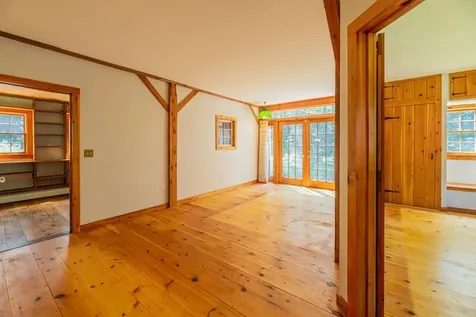 2734 Mad Tom Road Dorset VT 05253