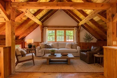 2734 Mad Tom Road Dorset VT 05253