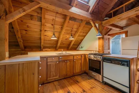 2734 Mad Tom Road Dorset VT 05253