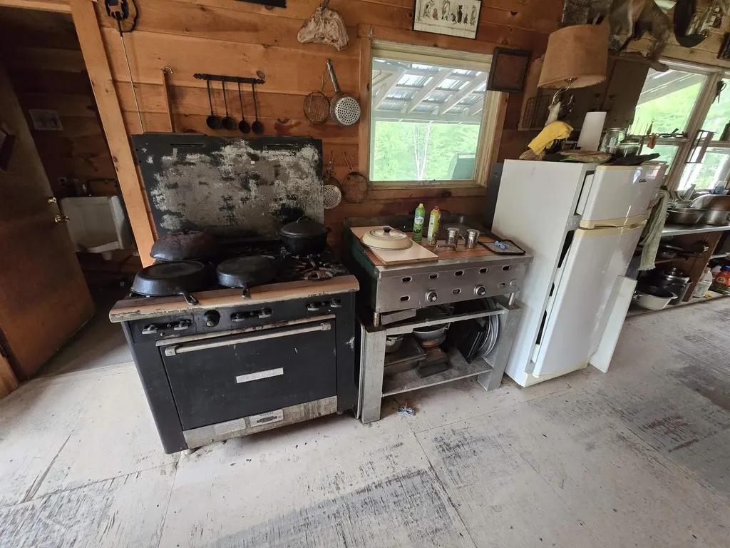 237 Upper Maloney Road Brookfield VT 05036