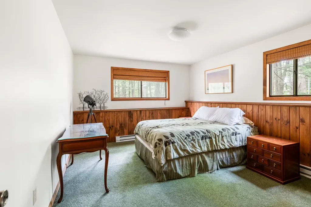 49 Longwood Drive Grantham NH 03753