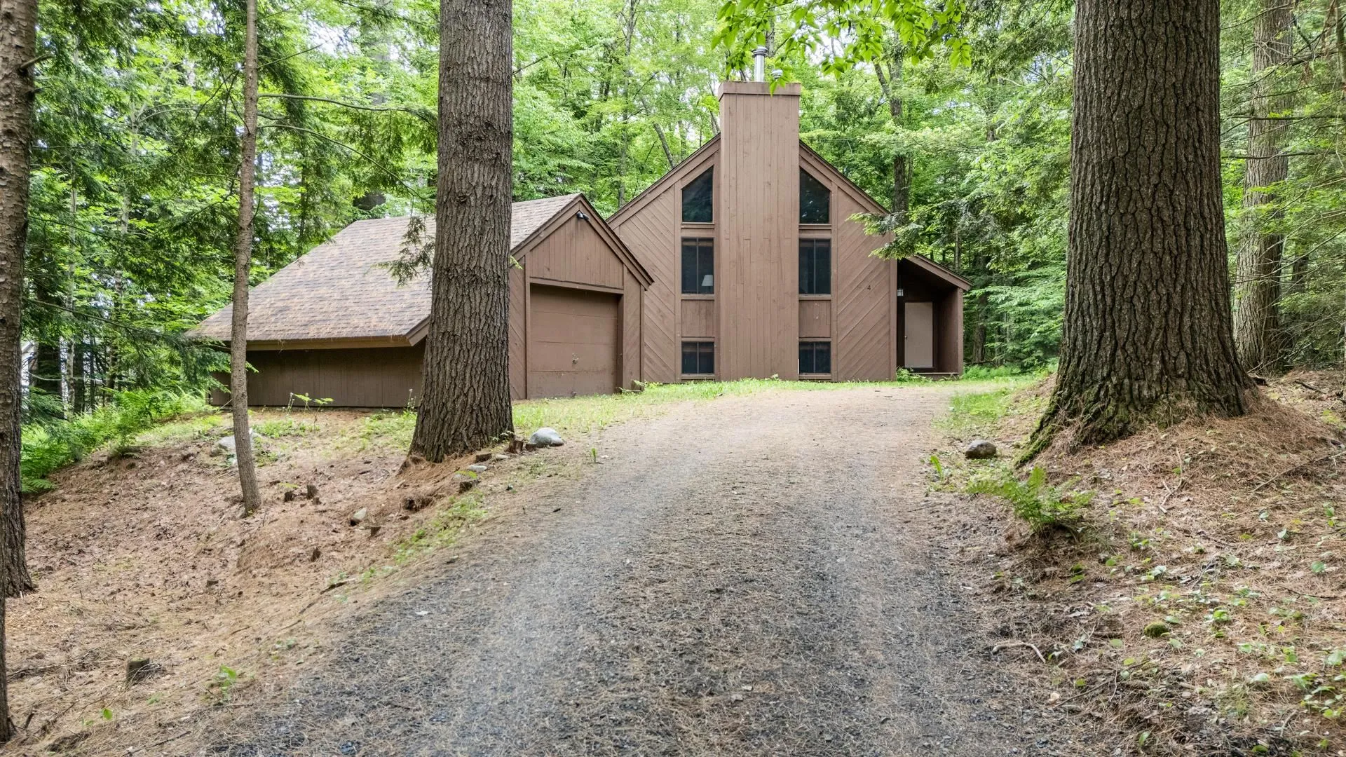 49 Longwood Drive Grantham NH 03753