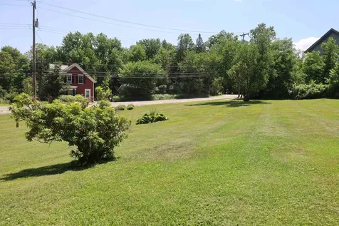 427 Depot Street Chester VT 05143