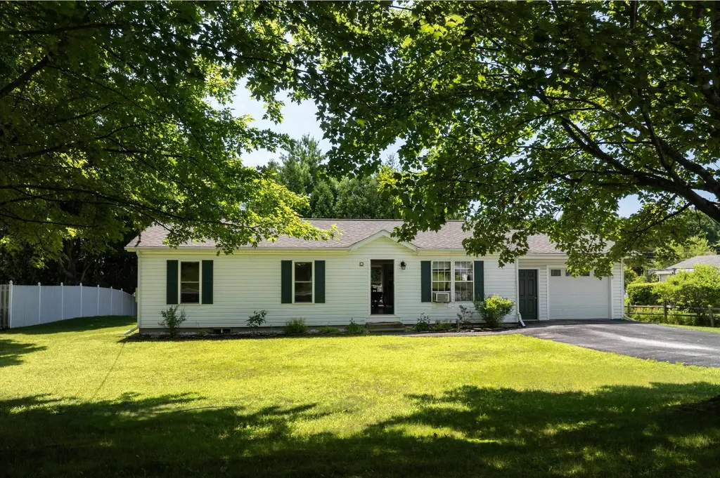 15 Stone Ridge Drive Rutland City VT 05701