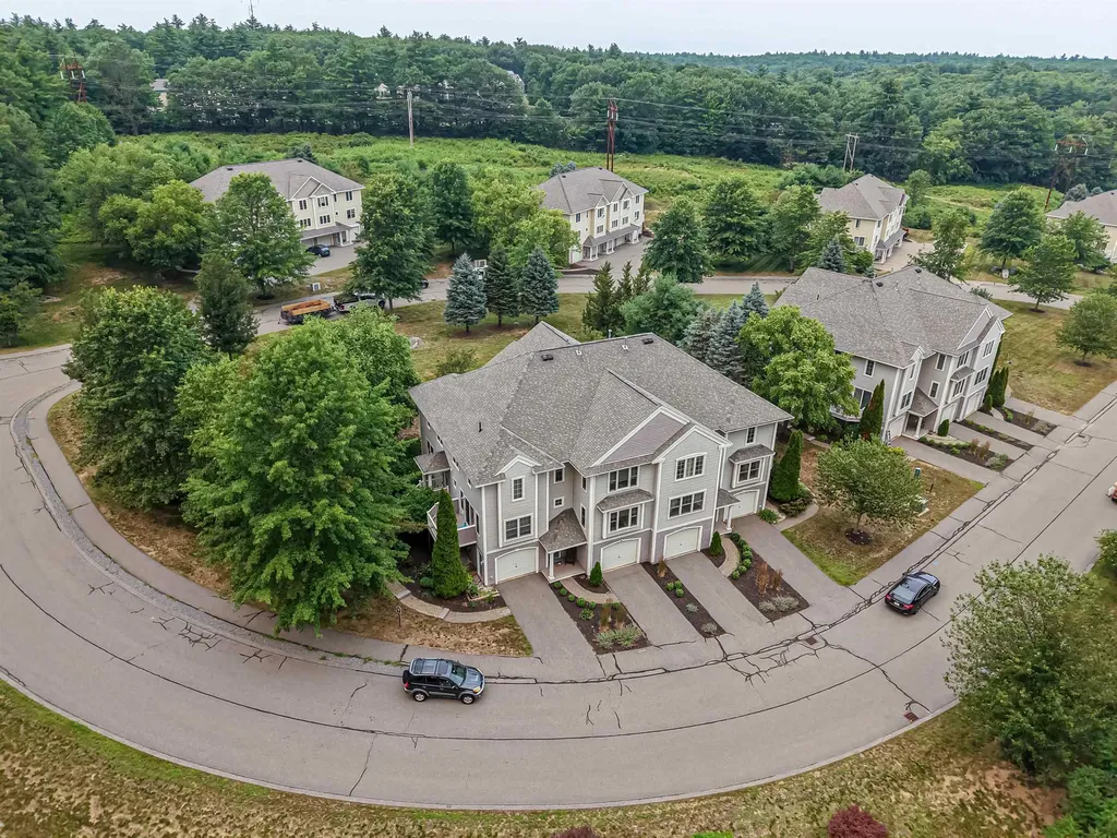 6 Stonewall Way Exeter NH 03833