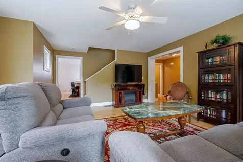 6 Stonewall Way Exeter NH 03833