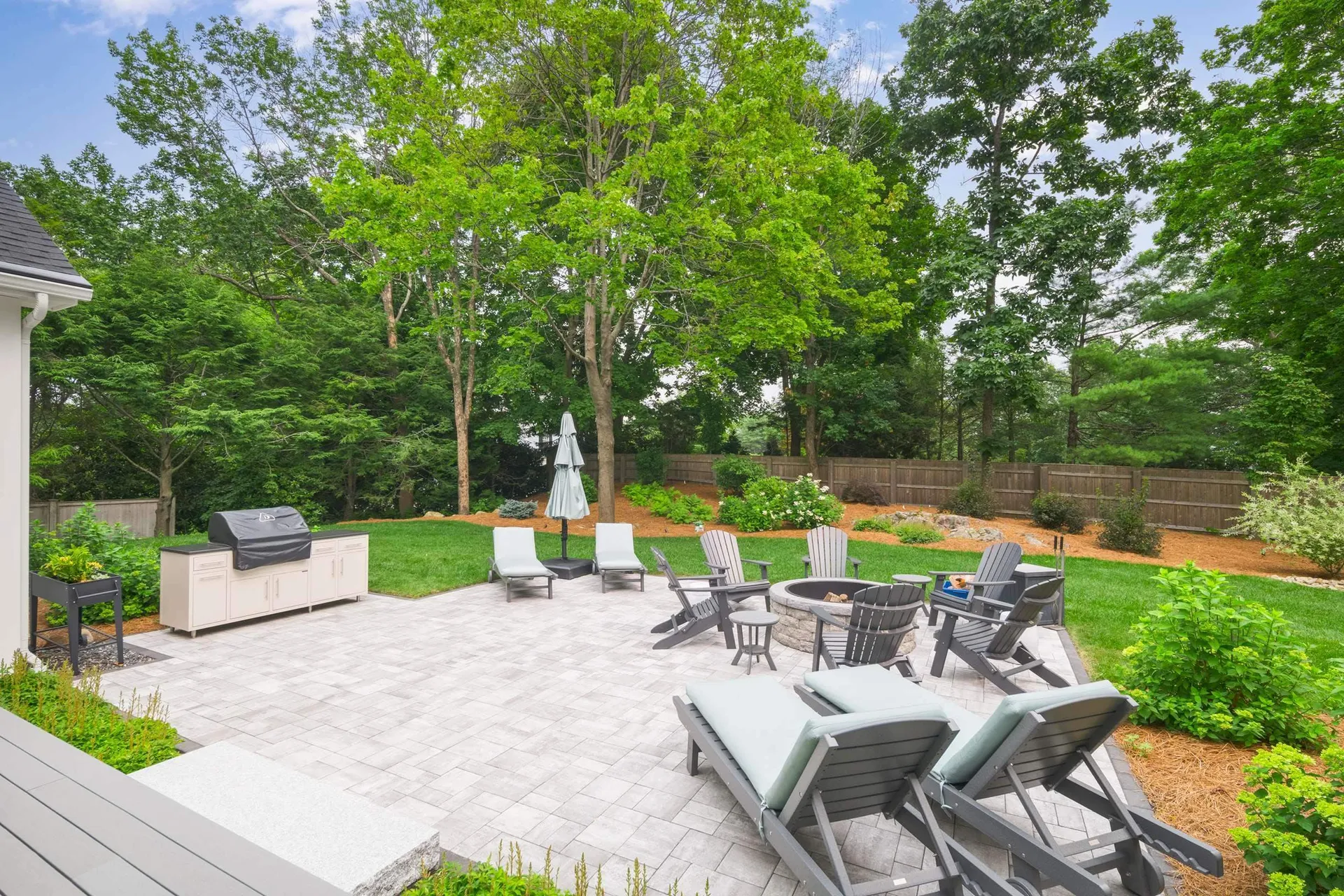 565 York Street York ME 03911