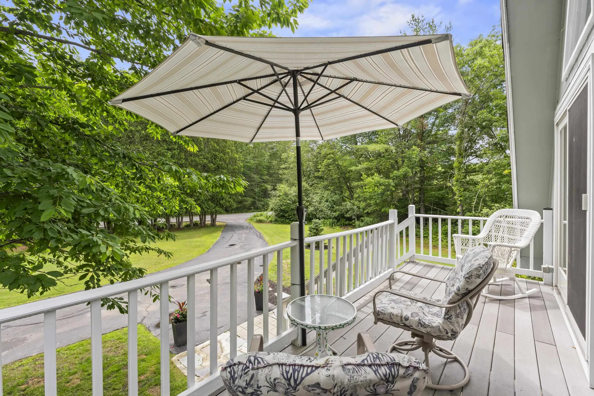 19 North Road North Hampton NH 03862