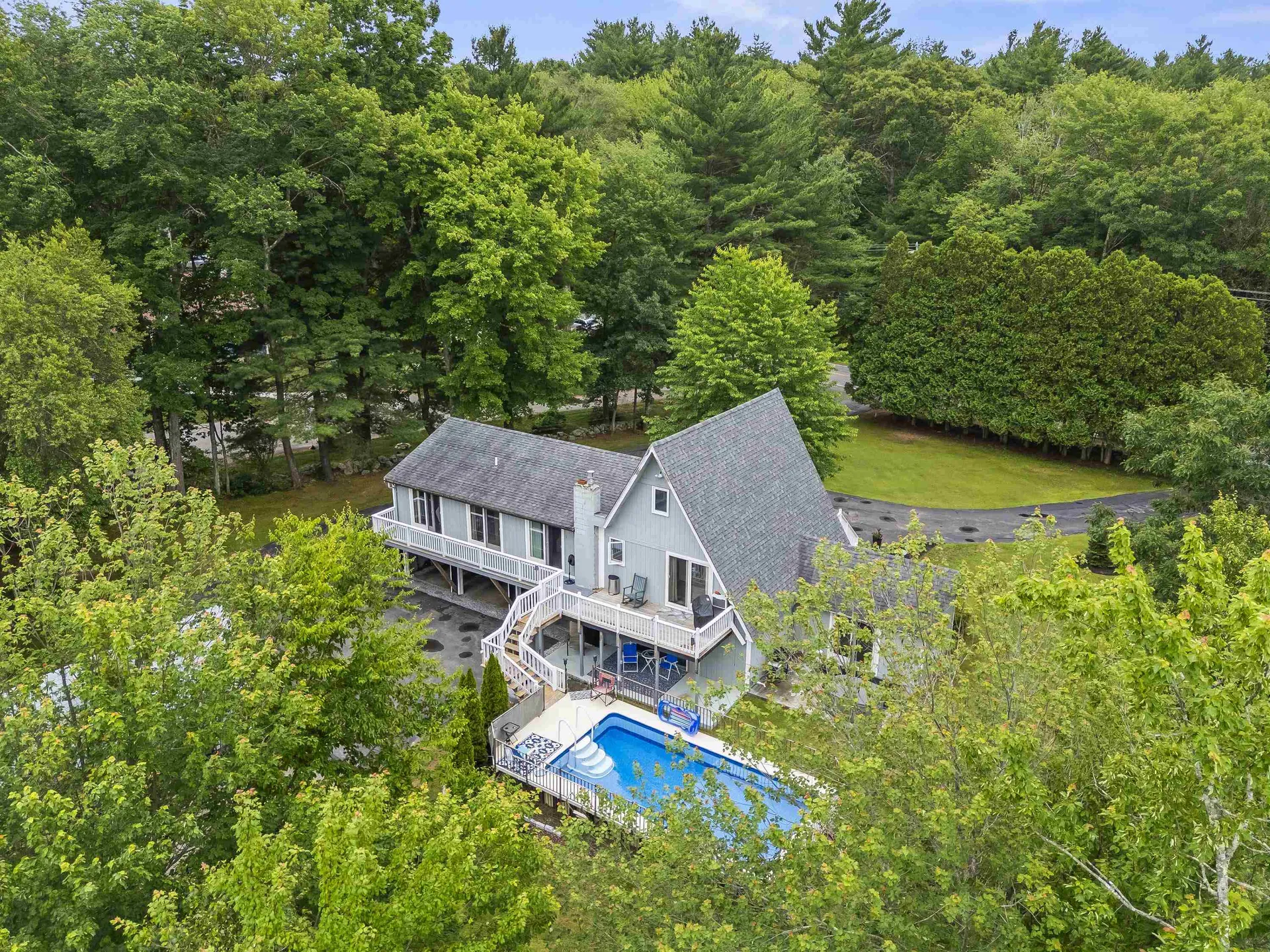 19 North Road North Hampton NH 03862