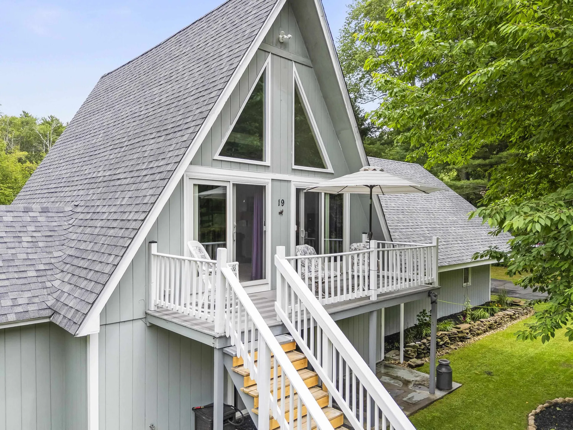 19 North Road North Hampton NH 03862