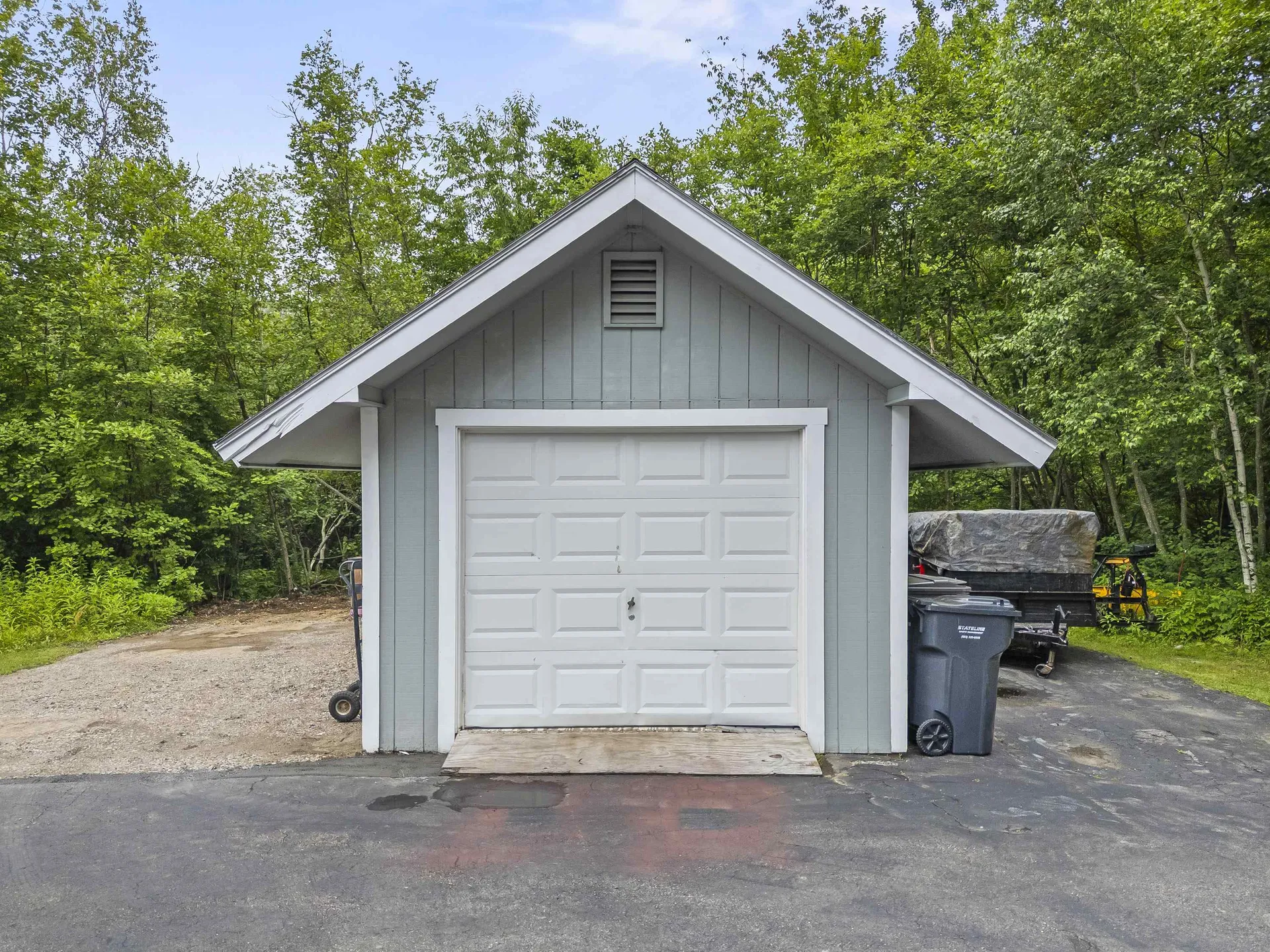19 North Road North Hampton NH 03862