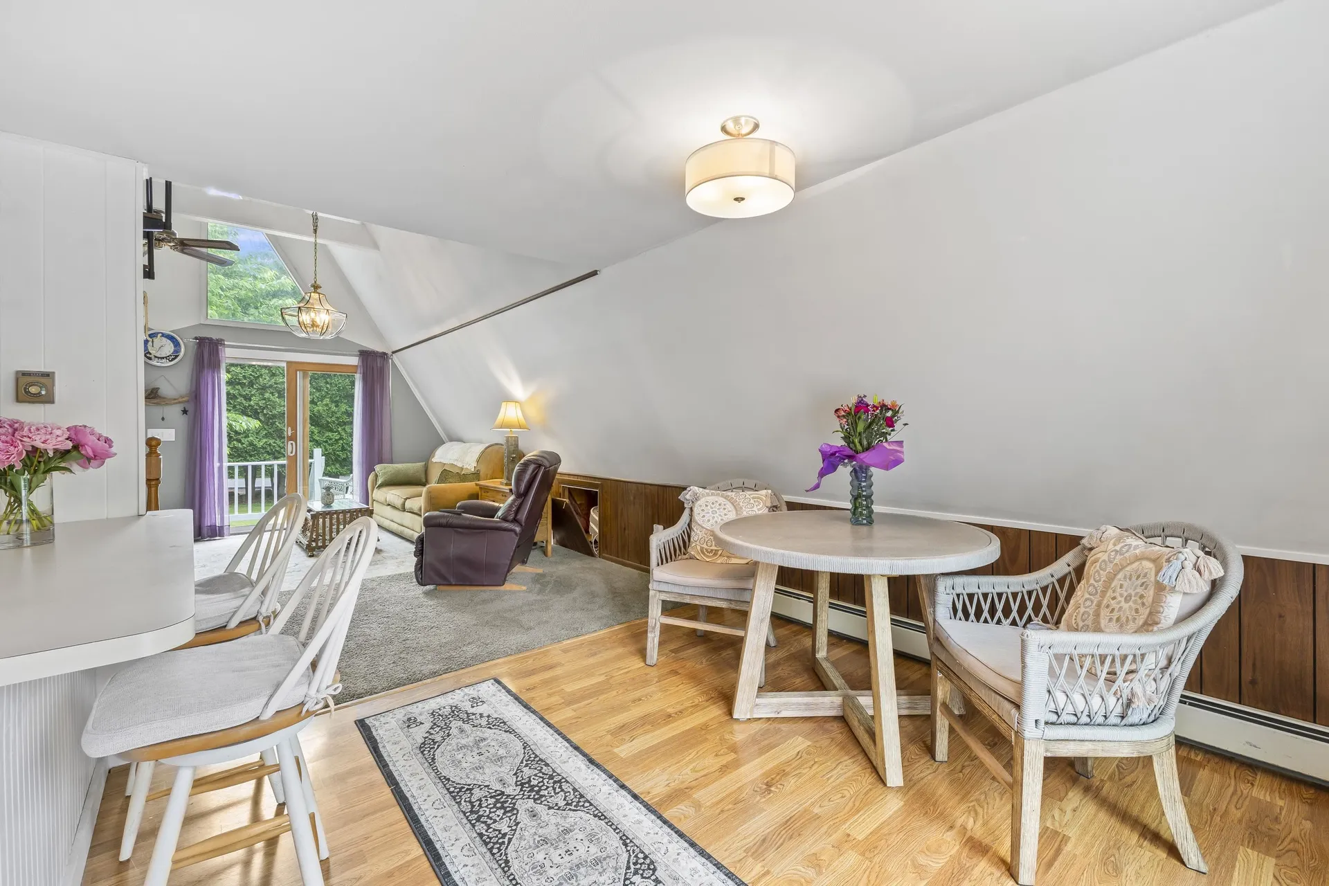 19 North Road North Hampton NH 03862
