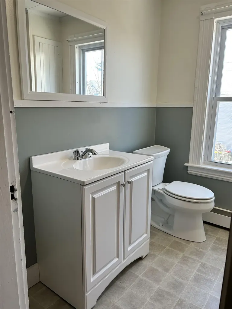 88 Bowman Street Laconia NH 03246