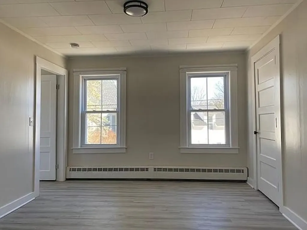88 Bowman Street Laconia NH 03246