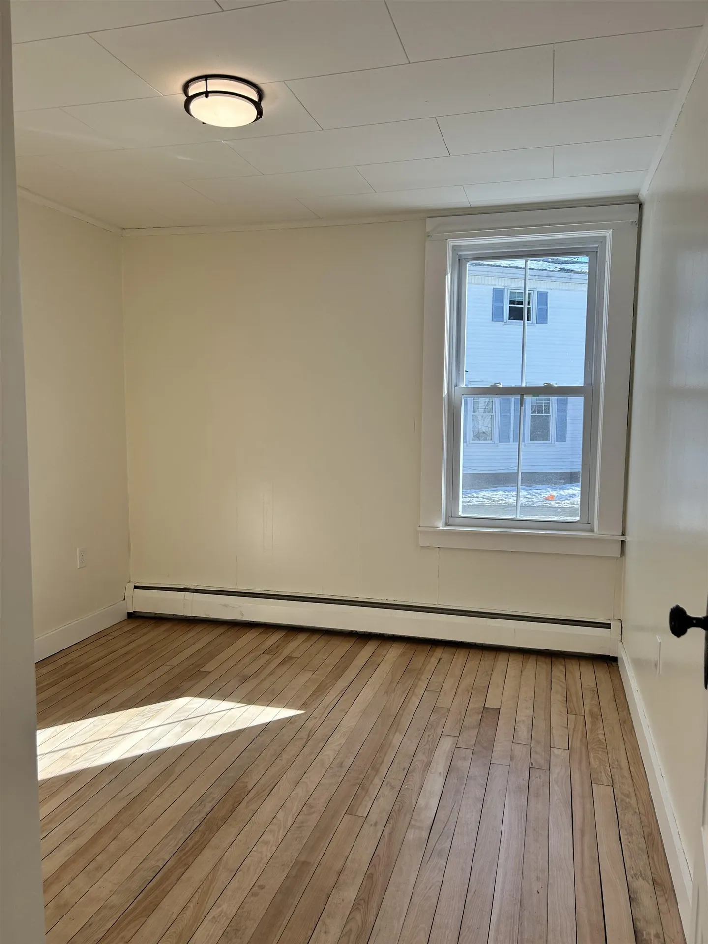 88 Bowman Street Laconia NH 03246