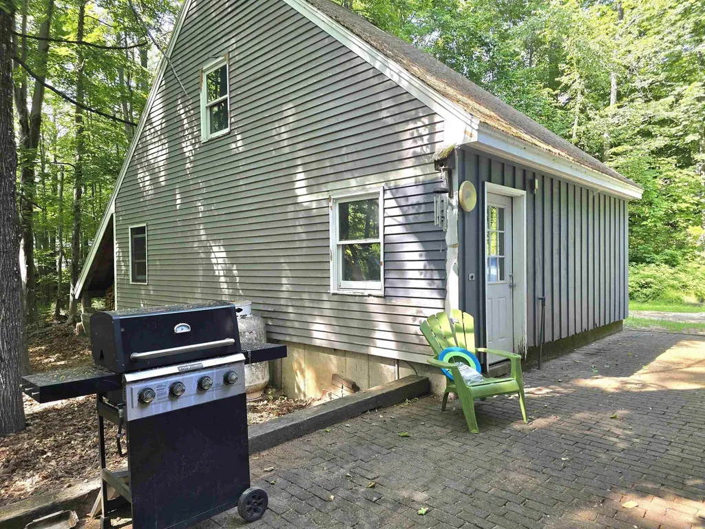 9 Burdett Road Bartlett NH 03845