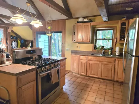 9 Burdett Road Bartlett NH 03845