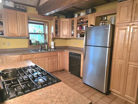 9 Burdett Road Bartlett NH 03845