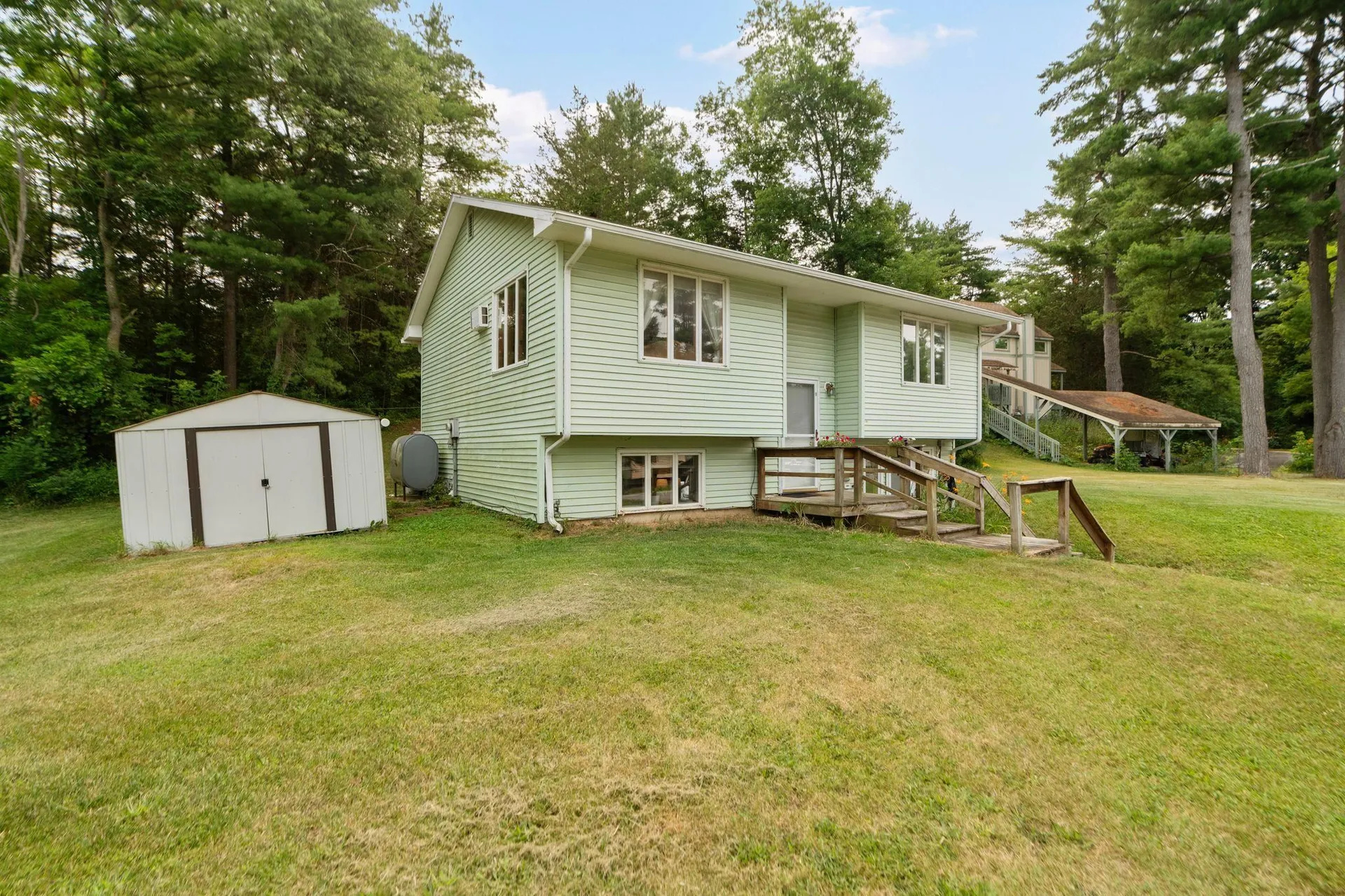 28 Booth Woods Vergennes VT 05491