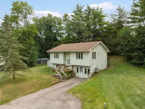 28 Booth Woods Vergennes VT 05491