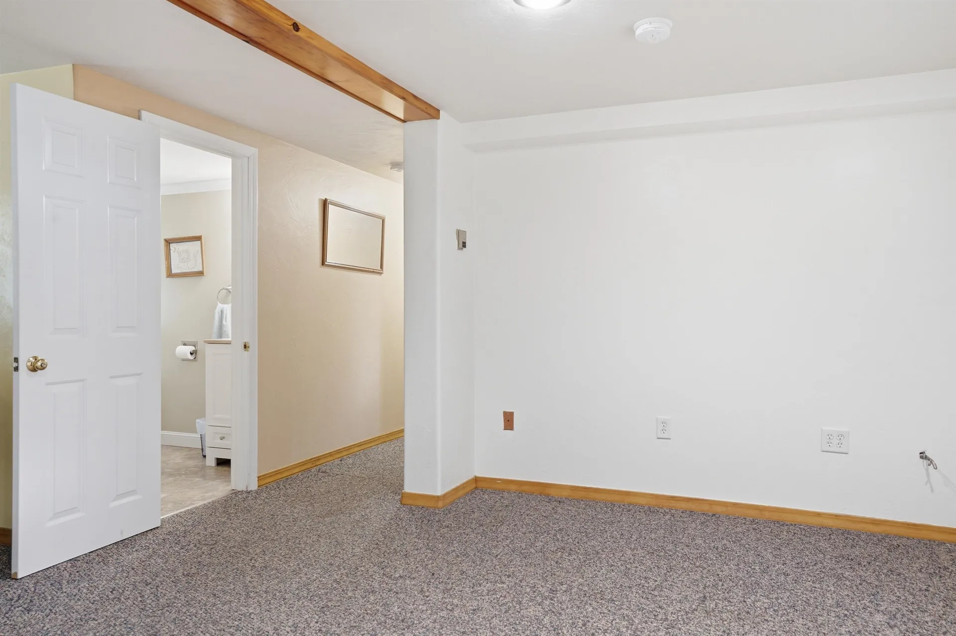6 Birch Court Raymond NH 03077
