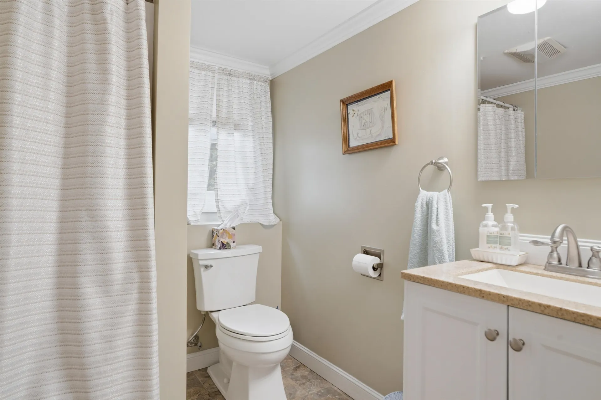 6 Birch Court Raymond NH 03077