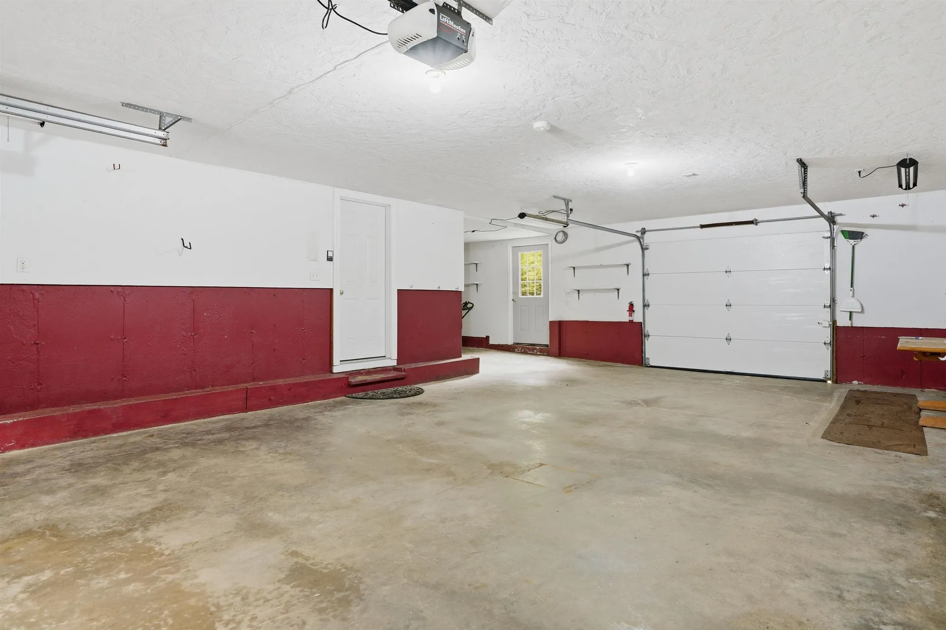 6 Birch Court Raymond NH 03077