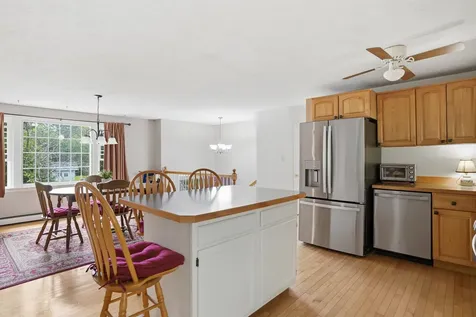 6 Birch Court Raymond NH 03077