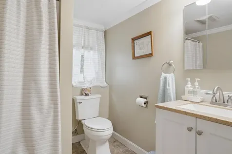 6 Birch Court Raymond NH 03077
