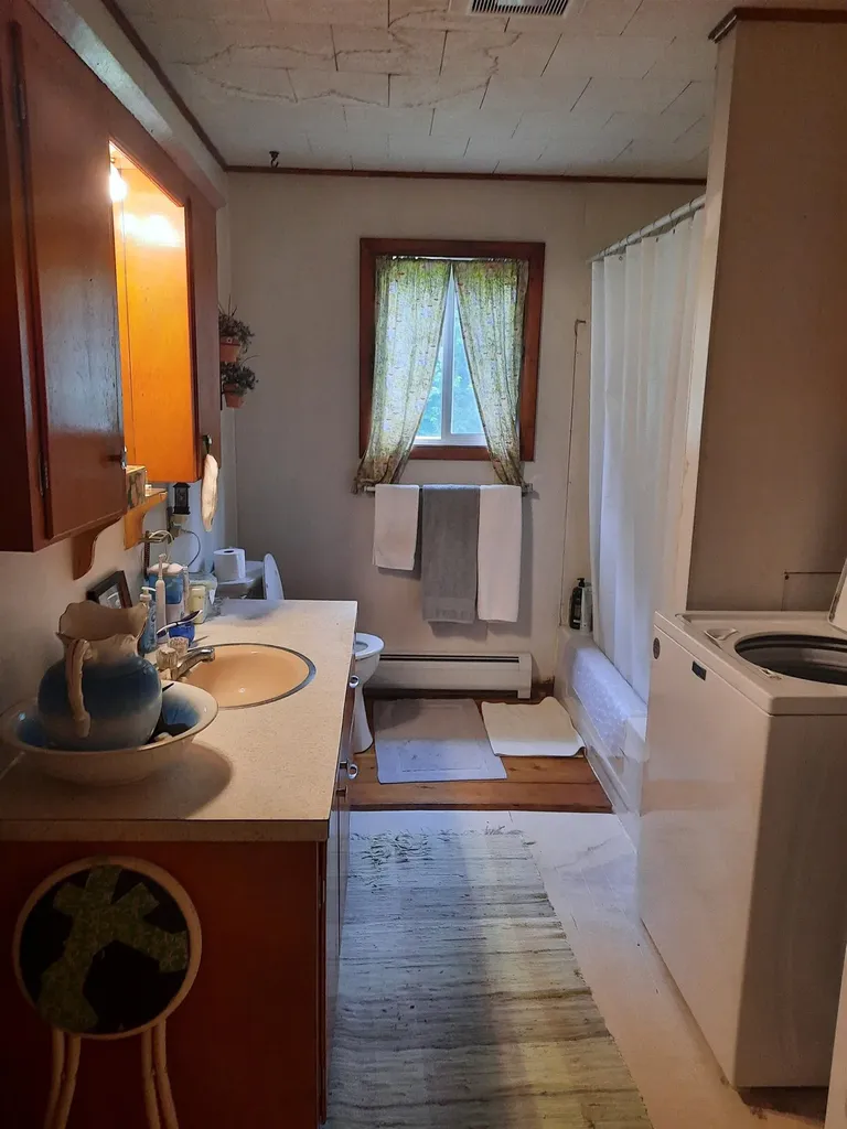 66 Pariseau Drive Canaan VT 05902