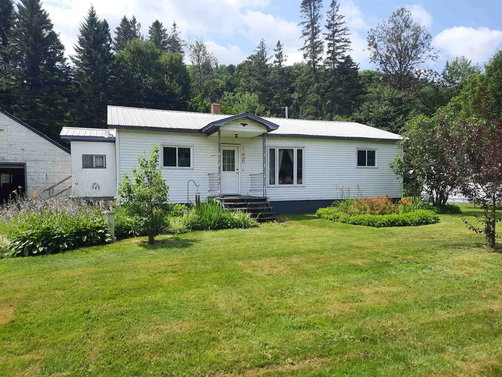 66 Pariseau Drive Canaan VT 05902