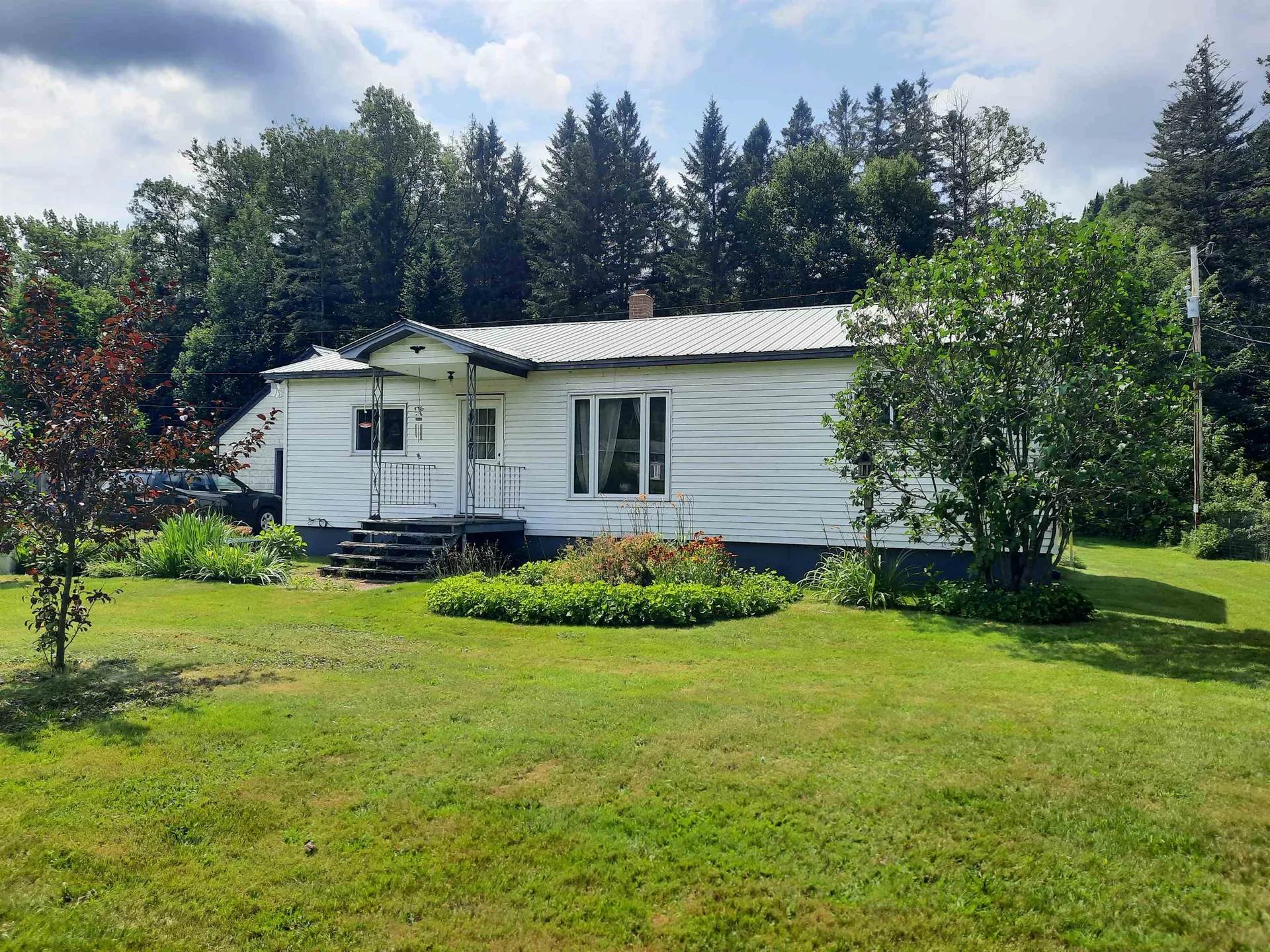 66 Pariseau Drive Canaan VT 05902