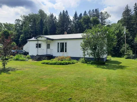 66 Pariseau Drive Canaan VT 05902