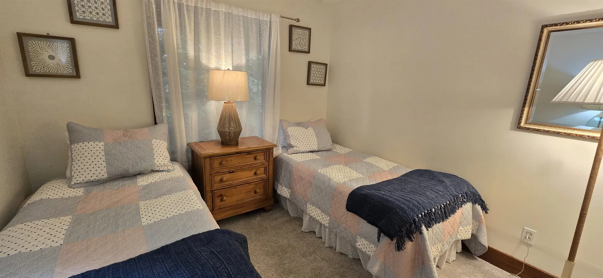 445 Old Quechee Road Hartford VT 05059