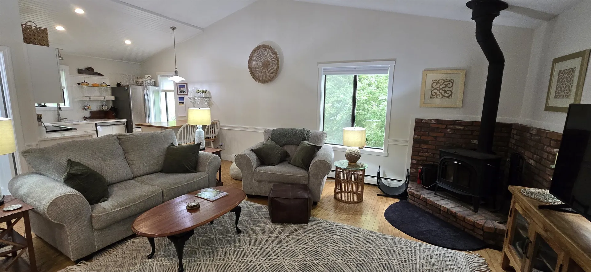 445 Old Quechee Road Hartford VT 05059