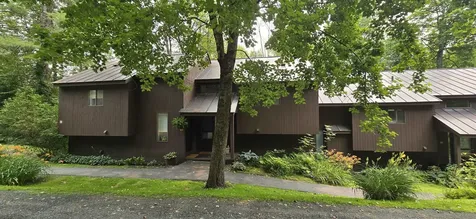 445 Old Quechee Road Hartford VT 05059