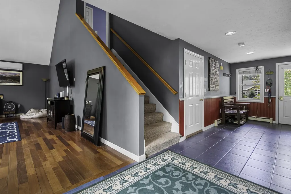 124 Eastside Drive Concord NH 03301