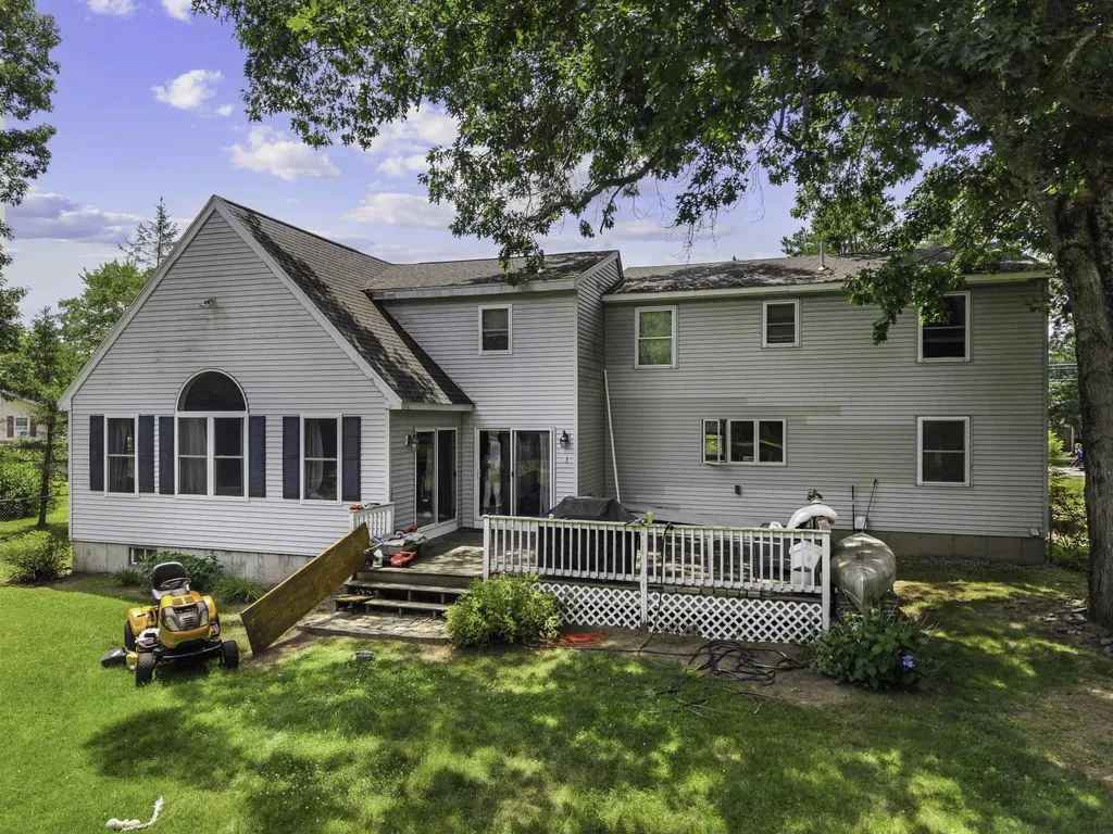 124 Eastside Drive Concord NH 03301